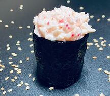 Гункан с креветкой