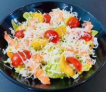 Цезарь с королевской креветкой