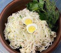 Домашний оливье с сыром чечил