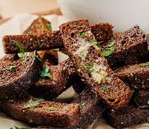 Чесночные гренки