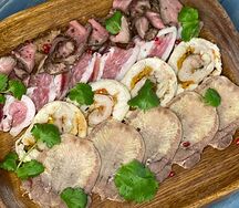 Мясное ассорти собственного приготовления