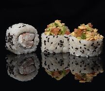 Роллы Гуакамоле креветка