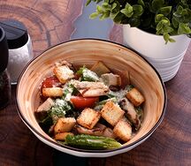 Цезарь с курицей