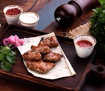 Шашлык из cвинoй шеи