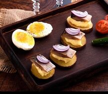 Закуска из сельди с картофелем