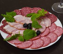 Мясное ассорти