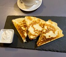 Кесадилья с курицей