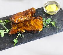 Ребрышки свиные в соусе гриль