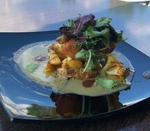 Лосось с молодым картофелем