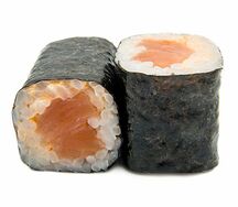 Маки Острый лосось