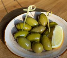 Большие итальянские маслины