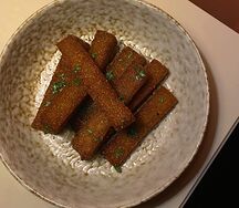 Гренки ржаные с чесноком и зеленью