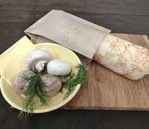 Блин с мясом, грибами и сыром