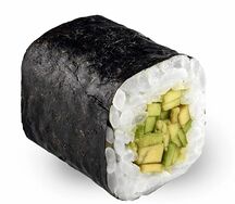 Ролл с авокадо