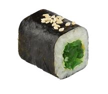 Ролл с салатом чука