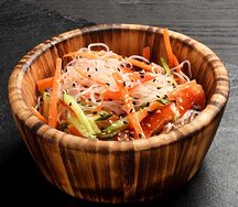 Салат Фунчоза с овощами