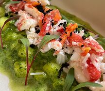 Кабачок с камчатским крабом и сыром страчателла