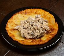 Филе куриное на картофельной подушке