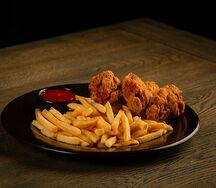 Чикен фри крылья с картофелем фри