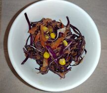 Салат постный из красной капусты