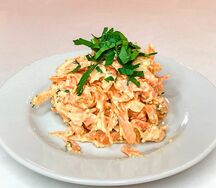 Салат из моркови с сыром