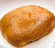 Пирожок с яблоком