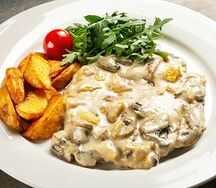 Свинина под соусом манго