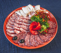Мясная тарелка
