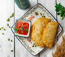 Чебуреки с сыром и зеленью