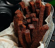 Гренки бородинские с чесноком
