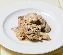 Фрикасе куриное с грибами