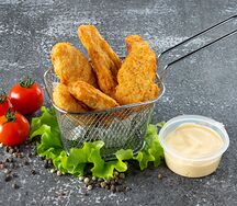 Куриные стрипсы