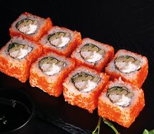 Ролл Тамаго-краб