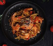 Удон с креветкой в соусе терияки