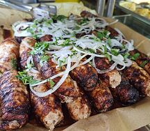 Люля-кебаб из курицы в свиной сетке