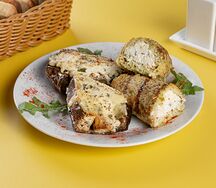 Овощи, фаршированные молодым сыром