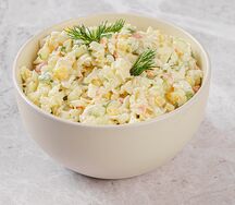 Салат с крабовыми палочками