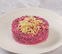 Салат из свеклы с сыром и чесноком