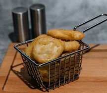 Куриные наггетсы