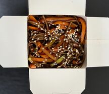 Соба с овощами в соусе терияки