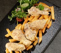 Крылышки в чесночном соусе