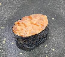 Острые суши с окунем