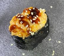 Запеченные суши с тунцом