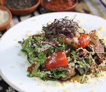 Теплый с телятиной