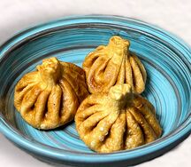 Жареные хинкали с баранины