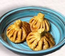 Жареные хинкали Калакури с говядиной и свининой