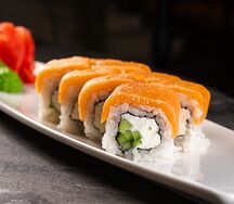 Ролл Филадельфия с лососем
