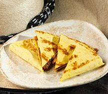 Кесадилья чили кон карне