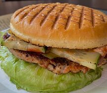 Чикен бургер