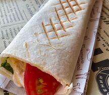 Цезарь-ролл с наггетсами